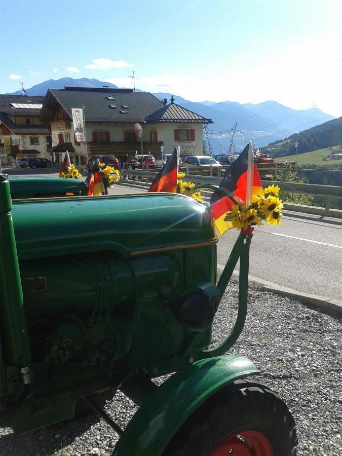 Hotel Stilfserhof Exteriör bild